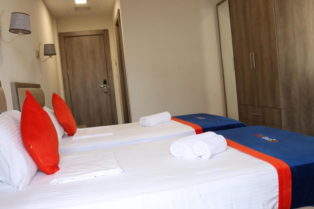 Gallery Inn 第比利斯 外观 照片