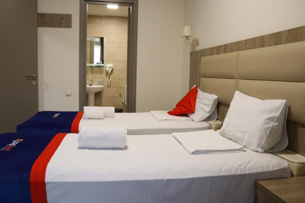 Gallery Inn 第比利斯 外观 照片