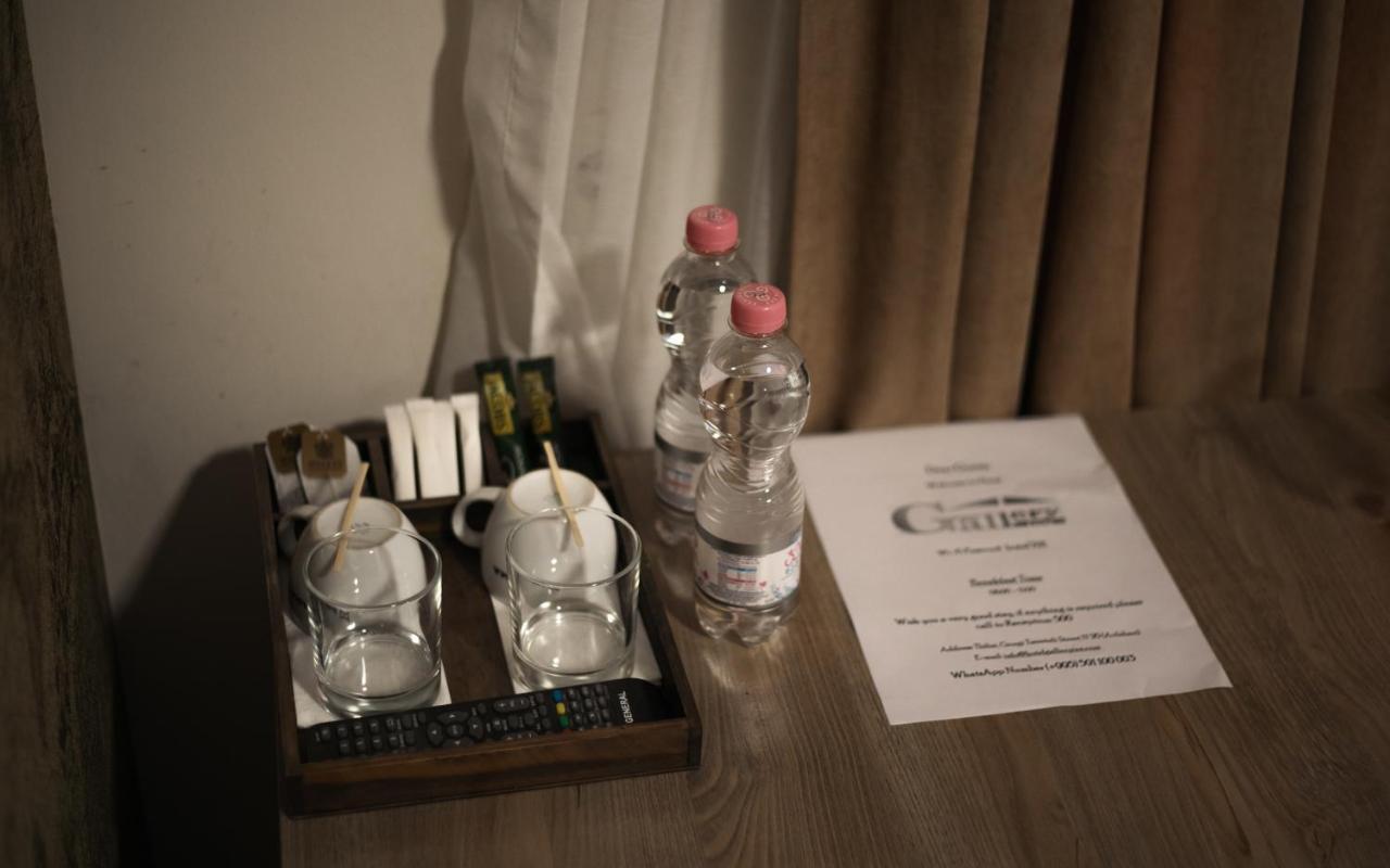 Gallery Inn 第比利斯 外观 照片