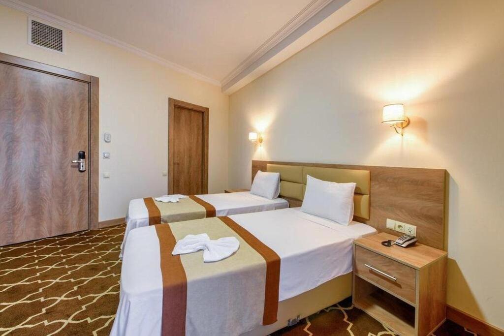 Gallery Inn 第比利斯 外观 照片
