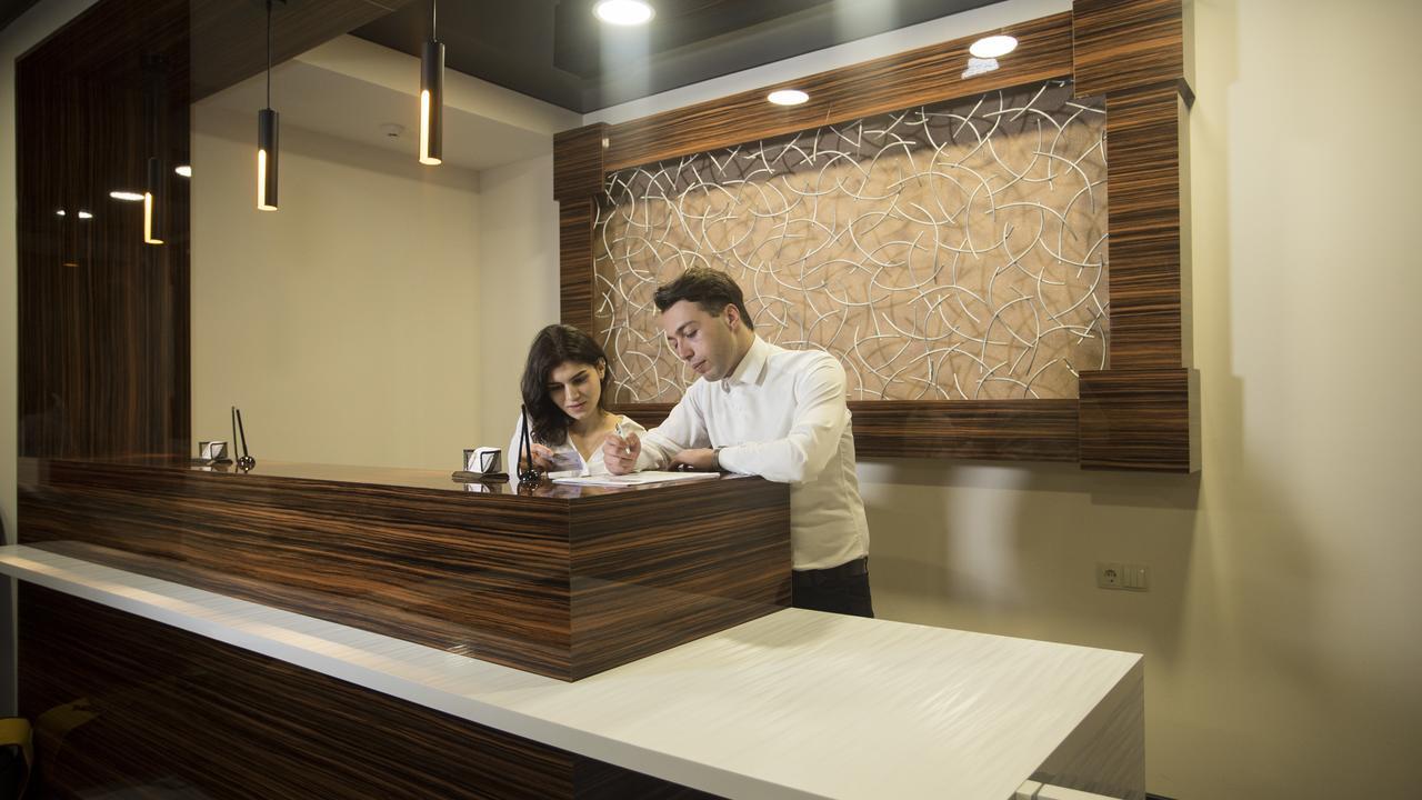 Gallery Inn 第比利斯 外观 照片